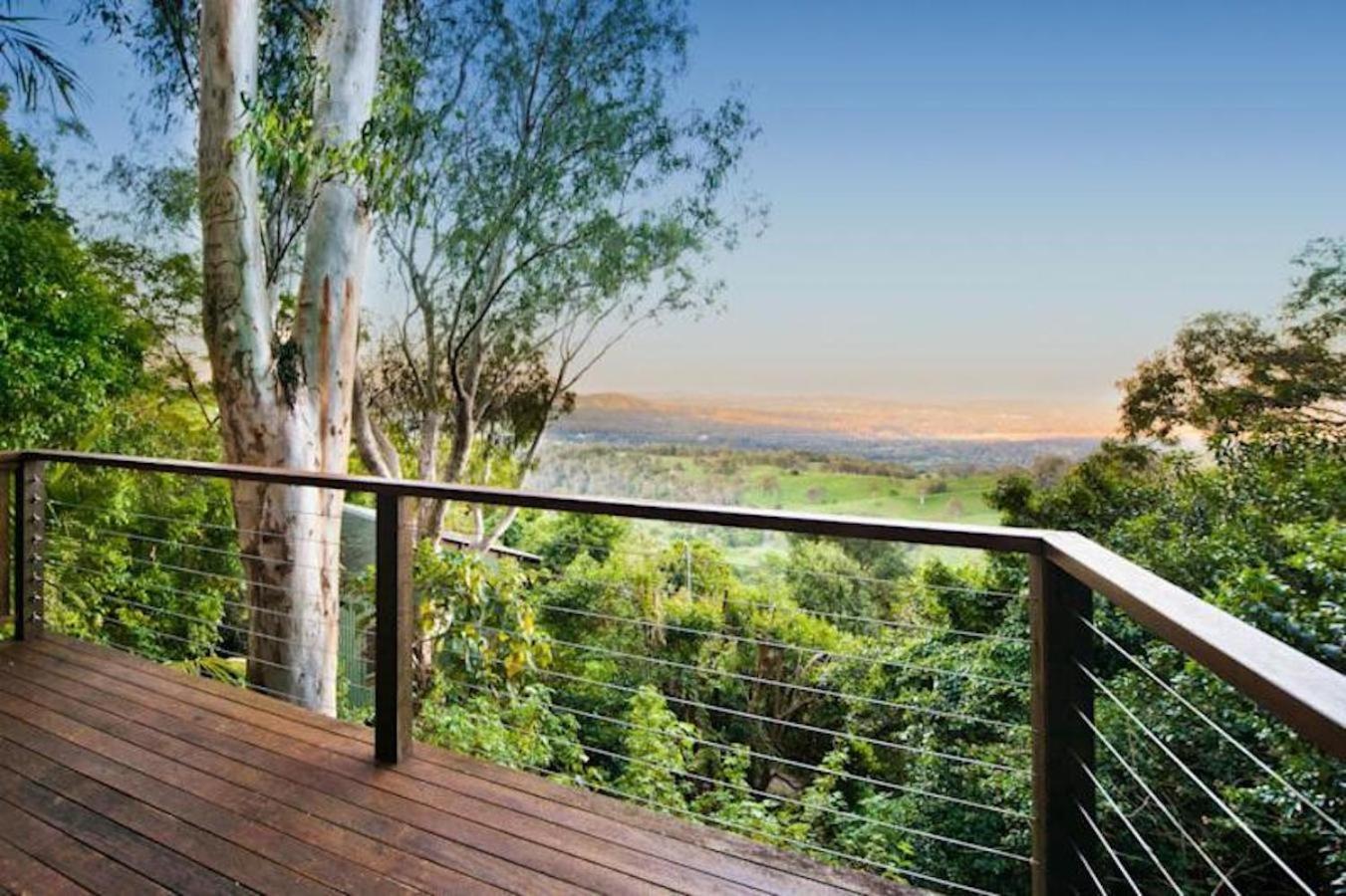 Treetops Seaview Montville Exteriér fotografie