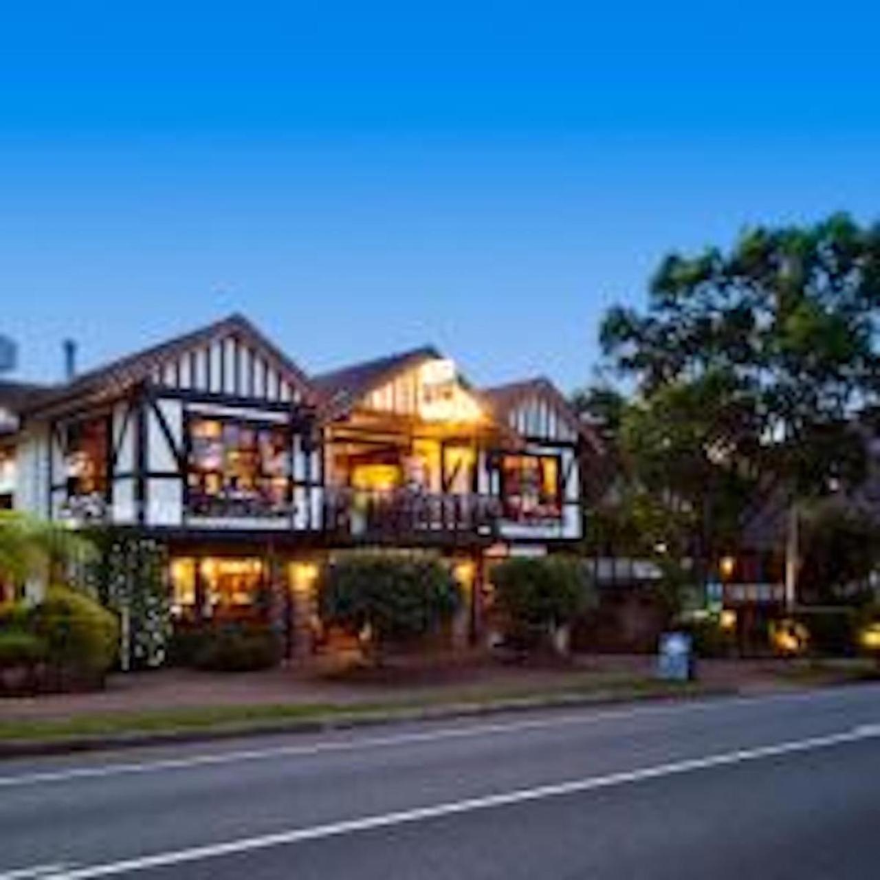 Treetops Seaview Montville Exteriér fotografie