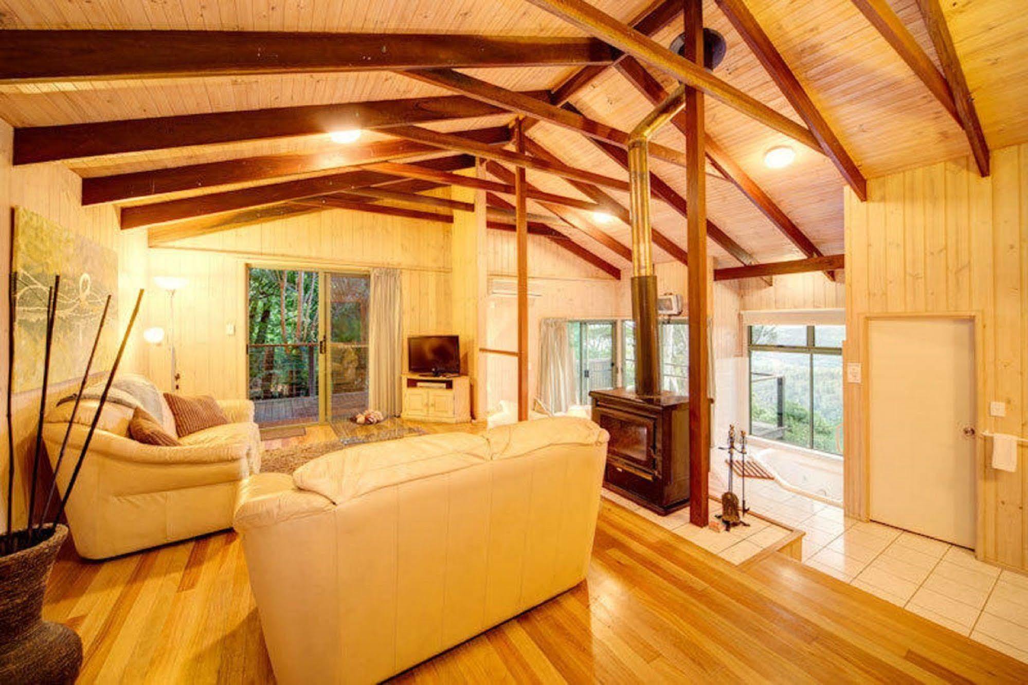 Treetops Seaview Montville Exteriér fotografie